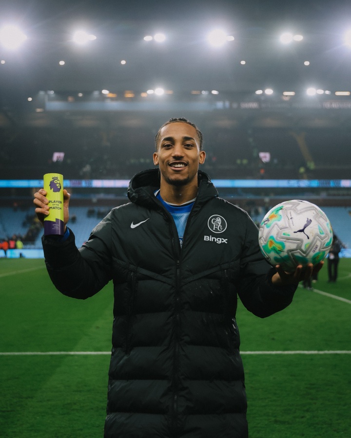 半岛体育下载-去年回本今年起飞！24岁佩德罗3射1传赛季17球9助 蓝军砸了6370万